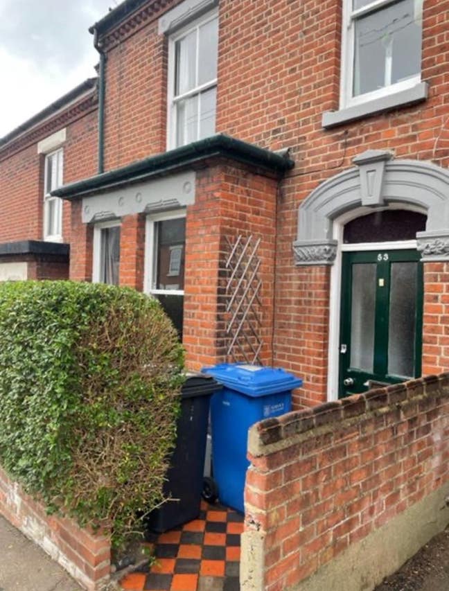 4 bed house NR2 19 Sept (53D - C) Main Photo