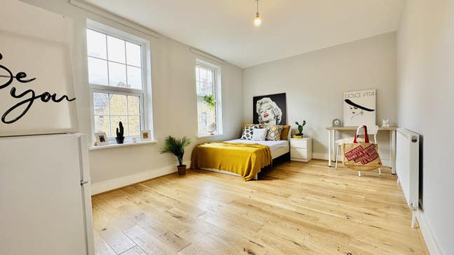 🔥 E1 Flatshare: Modern, Spacious & Central🔥  Main Photo
