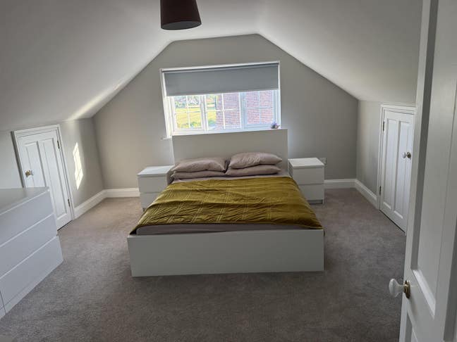 Furnished Double Room with Private Bathroom – All  Main Photo