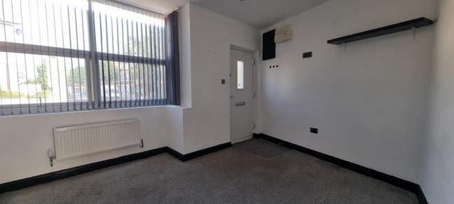 Lovely Self Contained Studio - no sharing! Main Photo