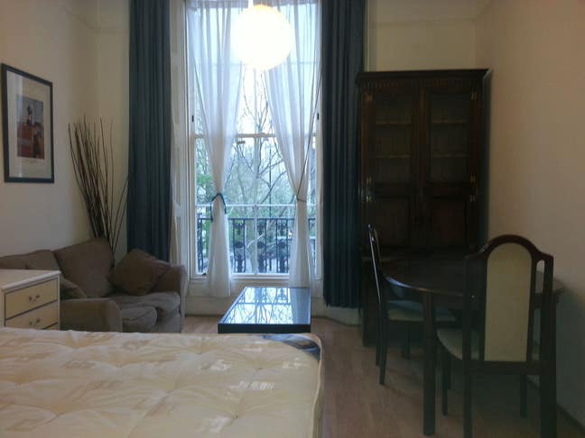 Nice Double room with Balcony in Bayswater W2 Main Photo
