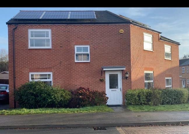 En-suite Double Room in Semi-Detached House Main Photo