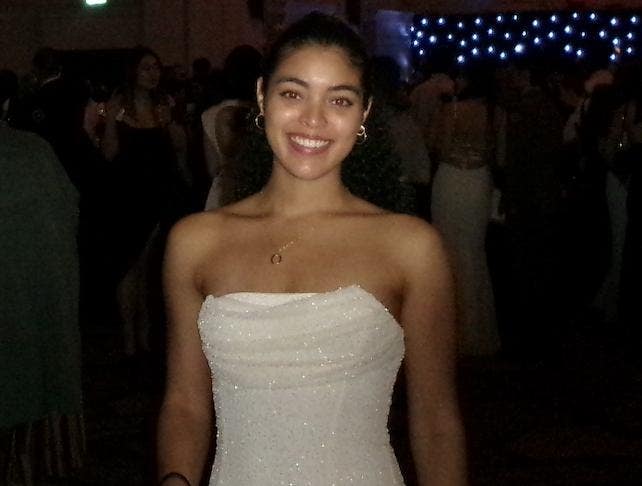 Recent Graduate Seeking Room from End of August- Main Photo