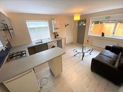 1 bed Flat available Main Photo