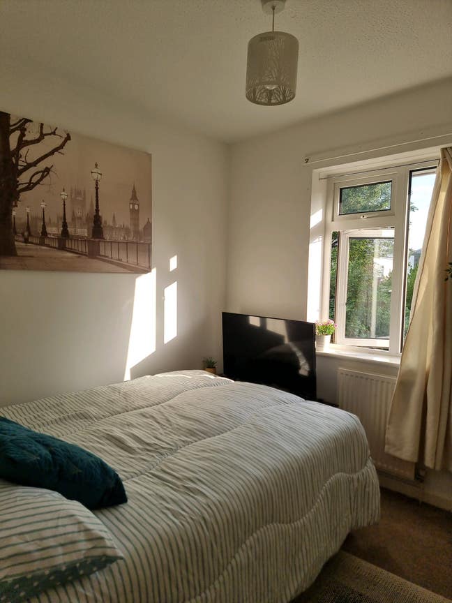 Cosy room in Hawarden Main Photo