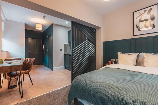 BRAND NEW Homely Co-Living Studios & Luxury Rooms Main Photo