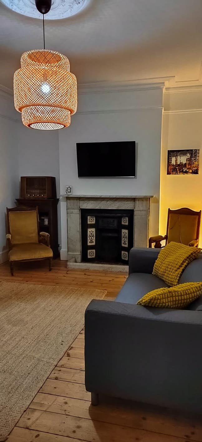 Small Double in stunning property - Elizabeth Line Main Photo