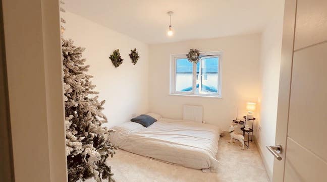 Rooms to rent| Livein Landlord|  Main Photo