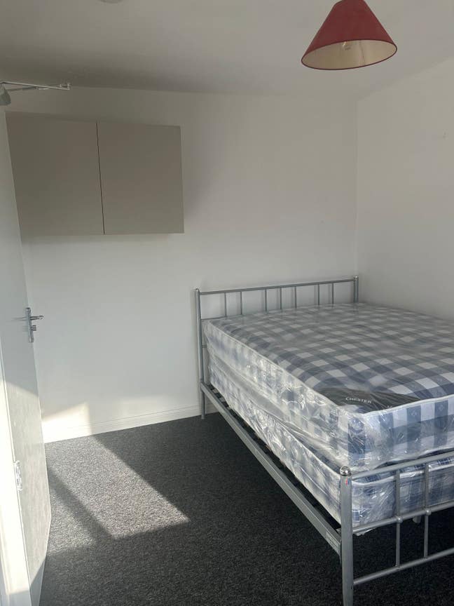 First month 50% Room available  Foxon Way LE3 Main Photo
