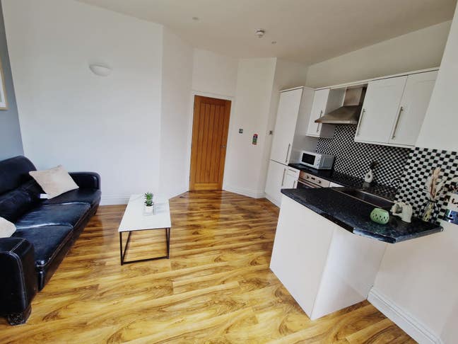 Spacious One Bed Apartment - Ready Now! Main Photo