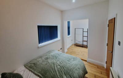 Spacious One Bed Apartment Available 4th November Main Photo