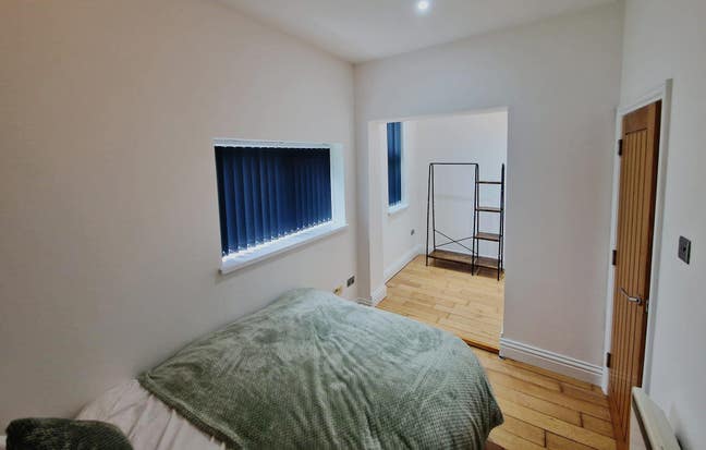 Spacious One Bed Apartment Available 4th November Main Photo