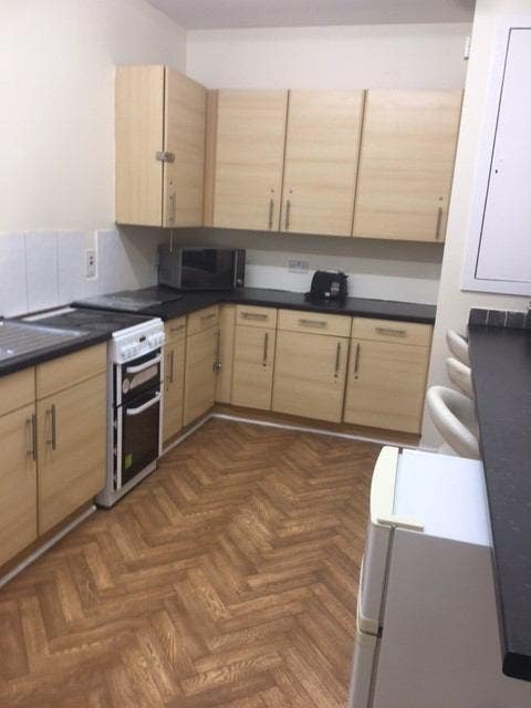 City Centre room to rent Main Photo
