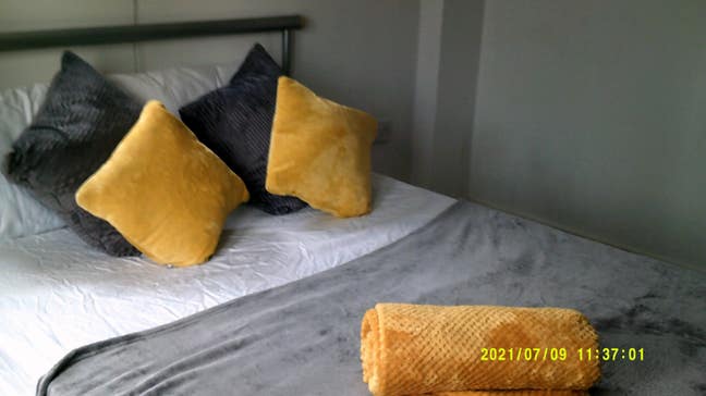 Must See! available 12th September (1a/1)  Main Photo