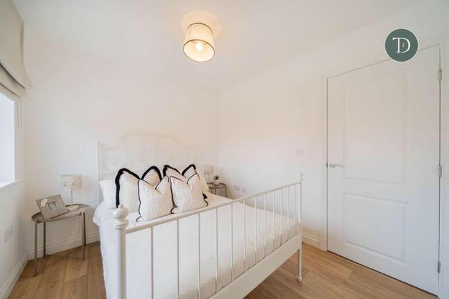Spare Room Main Photo