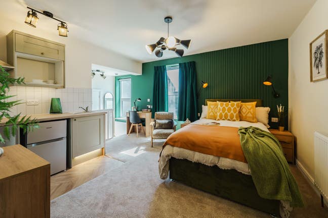 Two High End Studio in the Heart of Derby Main Photo