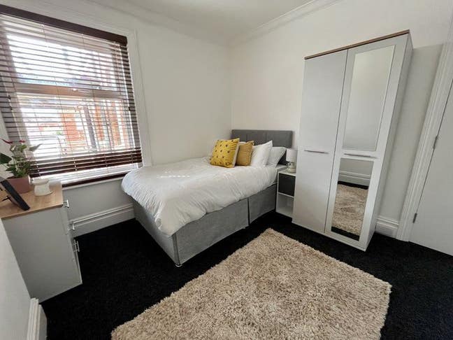 Newly renovated professional house share BH5! Main Photo