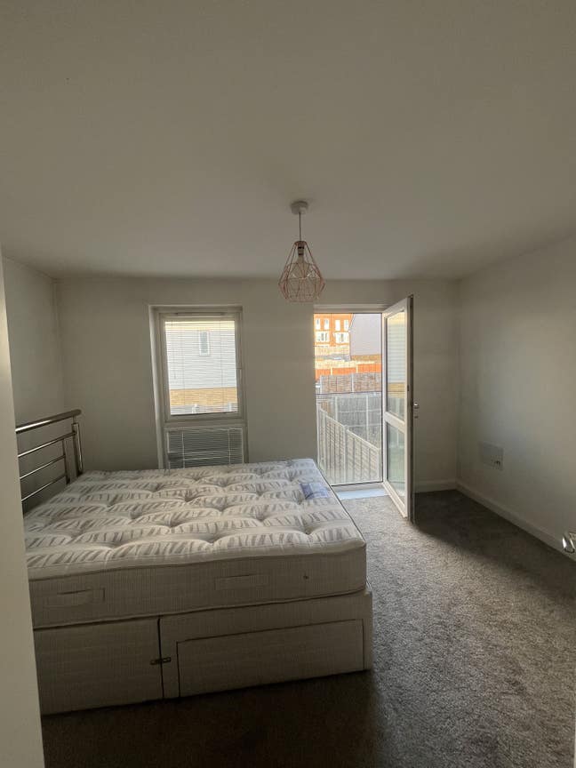 Double Room in DA1 - Bills Included Main Photo