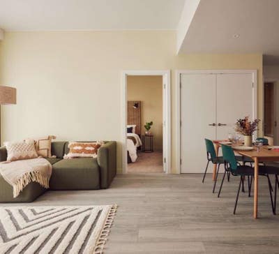 2 Bed luxury apartment Main Photo
