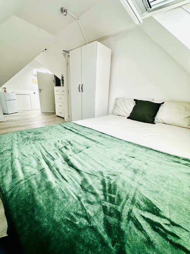 Stunning En suite Room in Wembley Park Main Photo