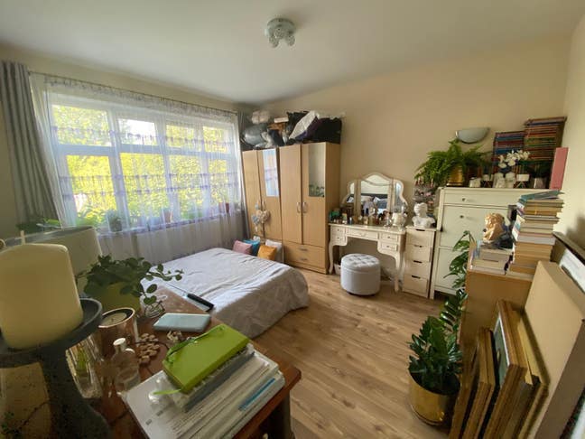 Luton & Dunstable Hospital Room  Main Photo