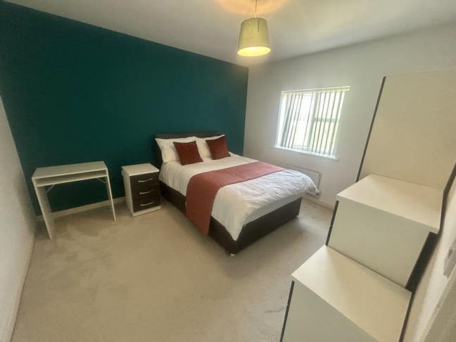 🚨Double Room Ideal For RDH/First Month 1/2 Price🚨 Main Photo