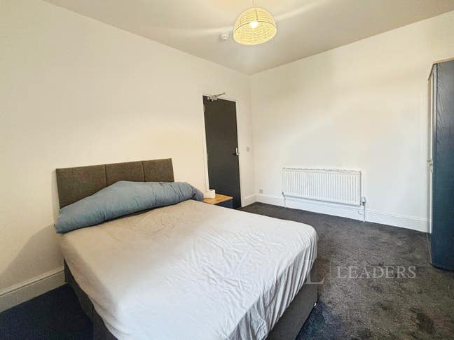 Rooms to Rent - Cole Street, Prenton Main Photo
