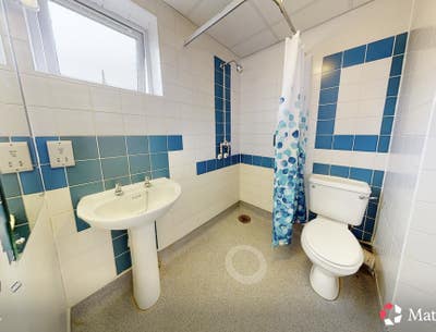 Fantastic ensuite room in  Main Photo
