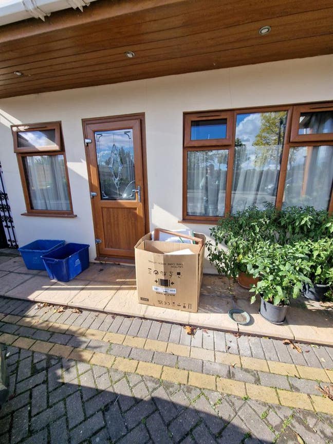 Studio to Rent in IG3 –Furnished & Bills Included Main Photo