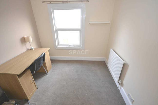 48 Watlington Street, Reading, RG1 4RS Main Photo
