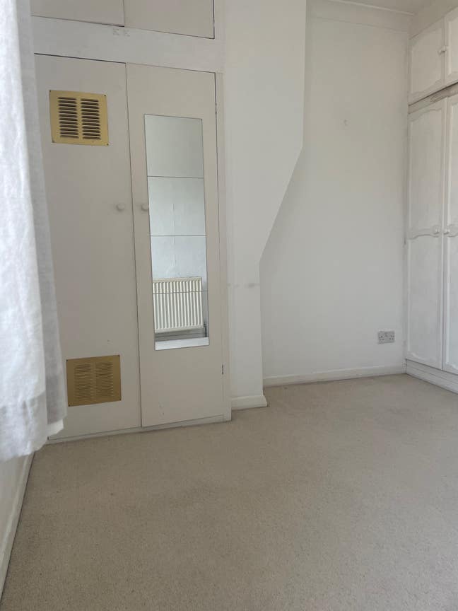 Room to rent  Main Photo