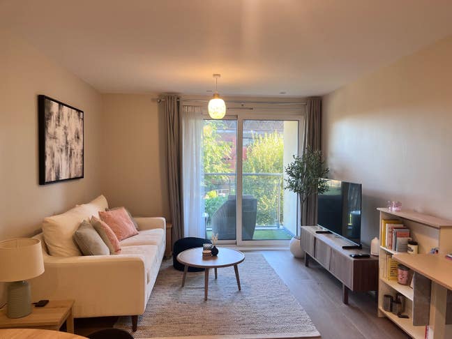 Double Bedroom in New Build Flat Main Photo