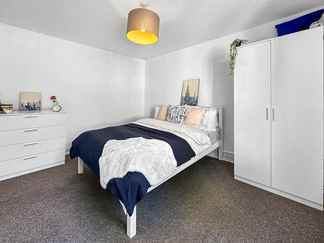 🛏️ Spacious Room in Camden – 7 Min to Station 🚇 Main Photo