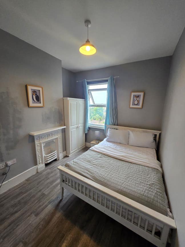 Beautifully Furnished Double Room in a House Share Main Photo