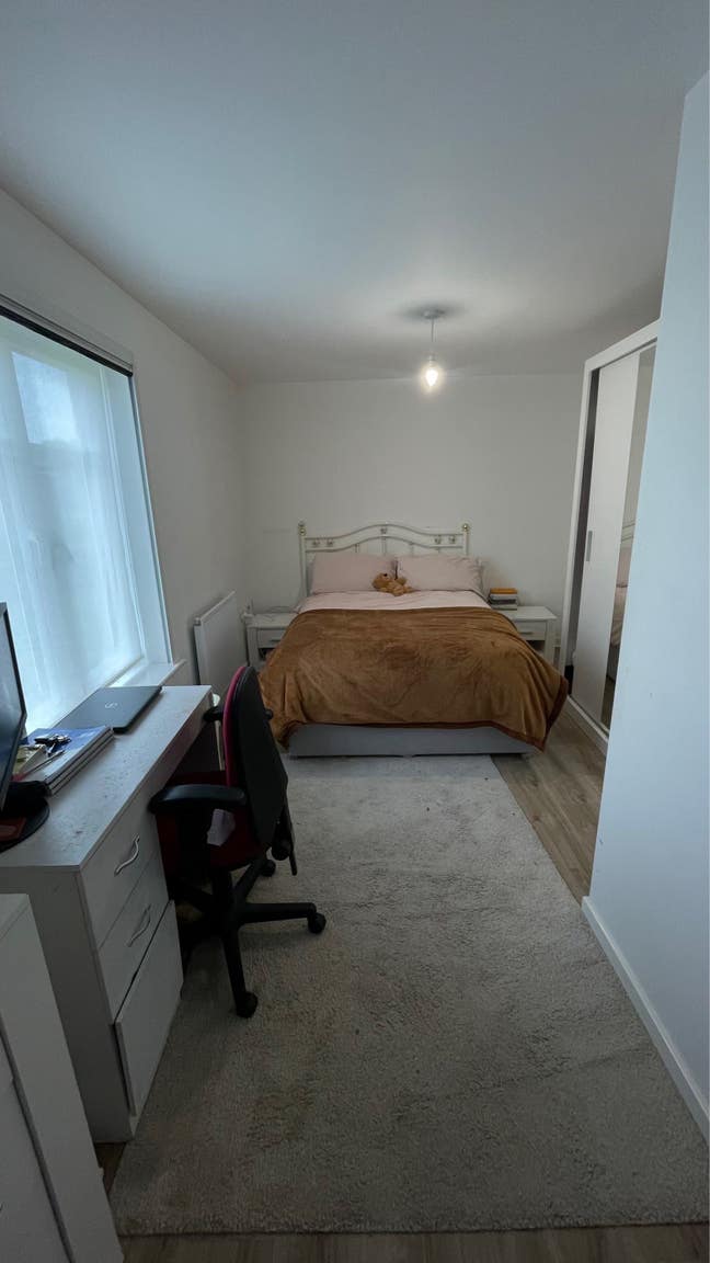 Double Room with En-suite  Main Photo