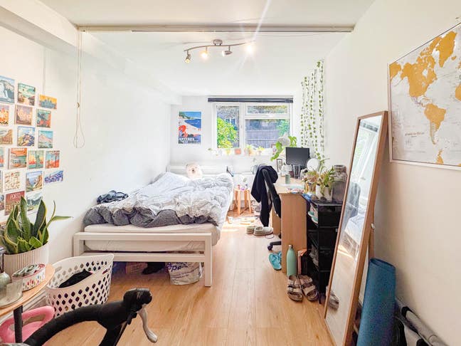 Very nice four bedroom garden flat in N19 Main Photo