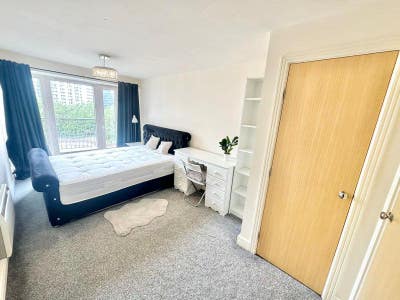 ✨ Large Double Room at The Mail Box - Bills INC Main Photo