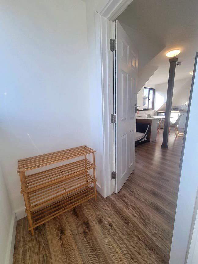 🏡 Studio Flat for Rent 🏡 Newmarket Available Now Main Photo