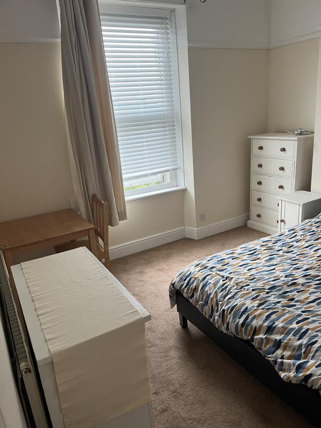 Double room to rent in shared house  Main Photo