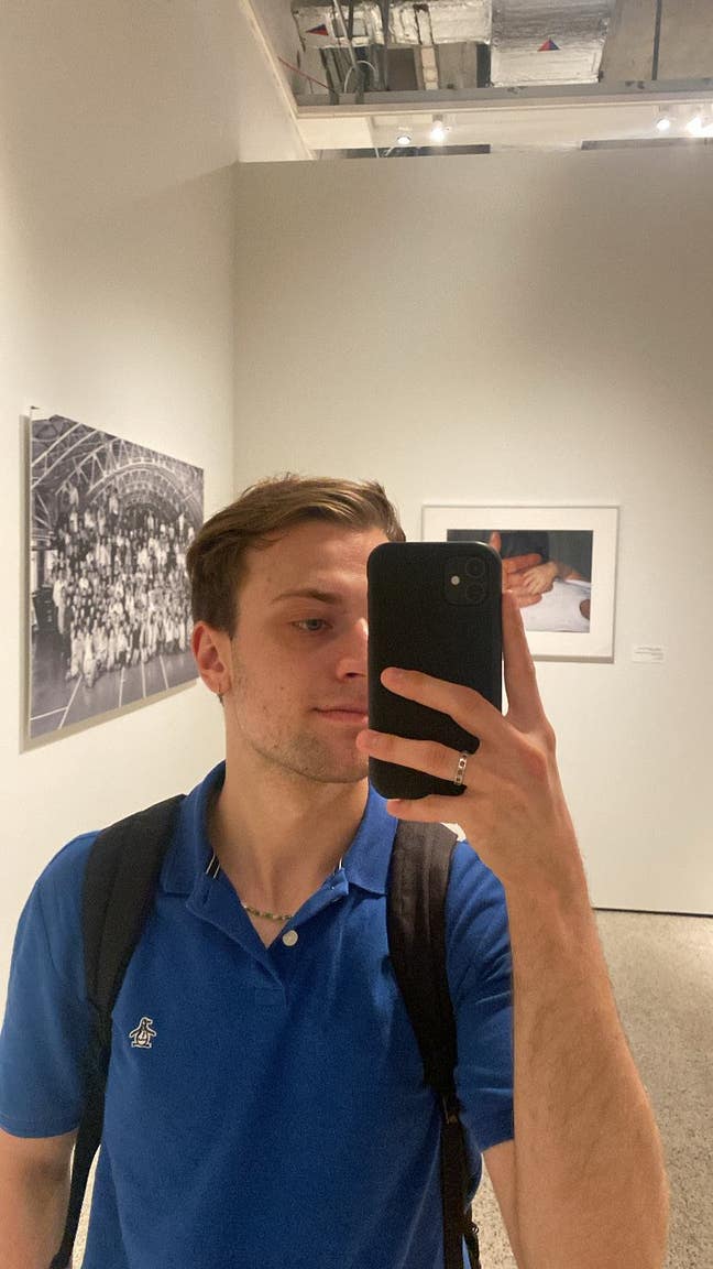 26yo looking for a room Main Photo