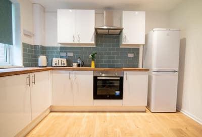 HMO-supported accommodation  Main Photo