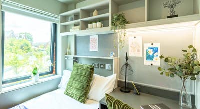 Cliifford House - Premium Ensuite Main Photo