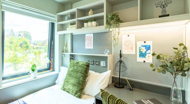 Cliifford House - Premium Ensuite Main Photo
