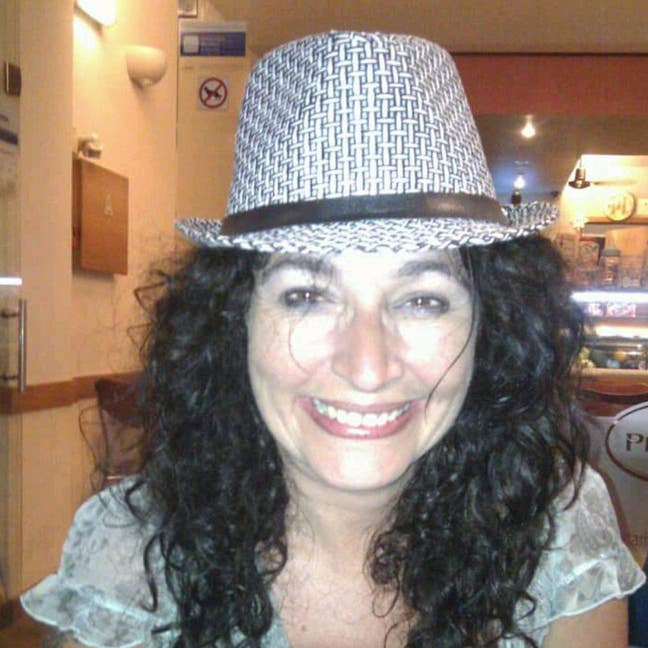 Moving home from Italy  Main Photo