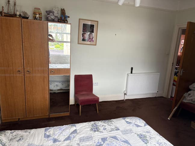 Double room with en-suite   Main Photo