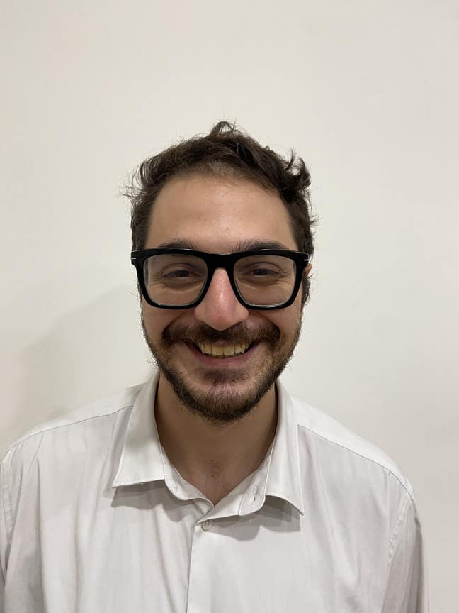 Active & easy-going law grad looking for a room –  Main Photo