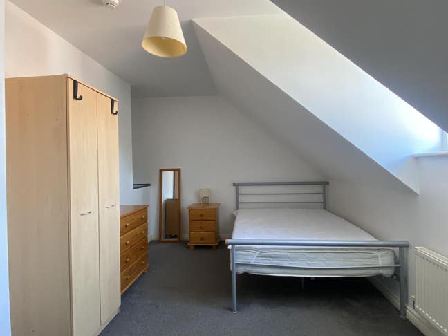 Homely double rooms - Hospital & Nth Stn. Main Photo