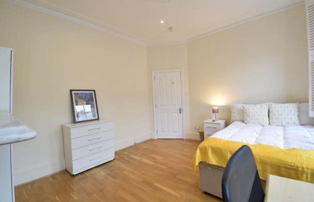 RooM for Rent Main Photo