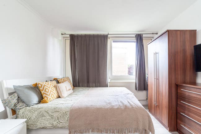  🔥Huge Double Great Location(Perfect for couple)🔥 Main Photo