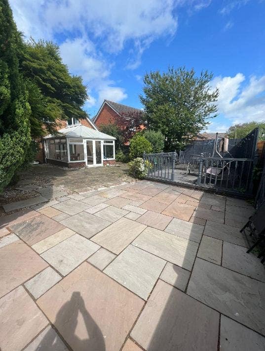 Detached Property in L9 Main Photo